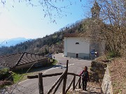 74 Rientriamo al Santuario  Madonna della neve al Passo del Suchello